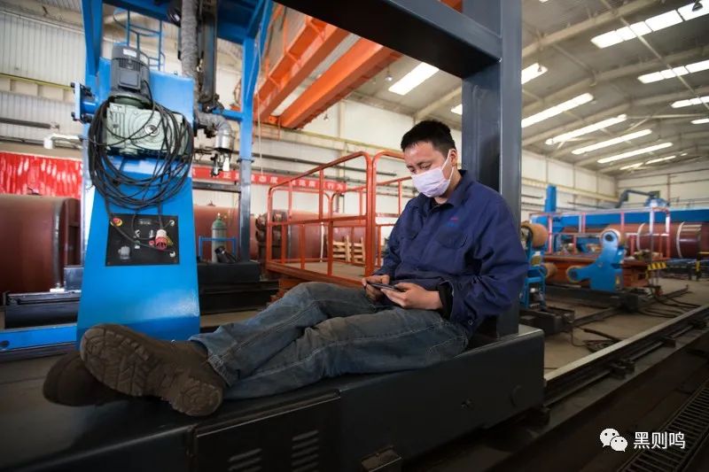 深入工厂纪录片,工厂晚上的真实照片