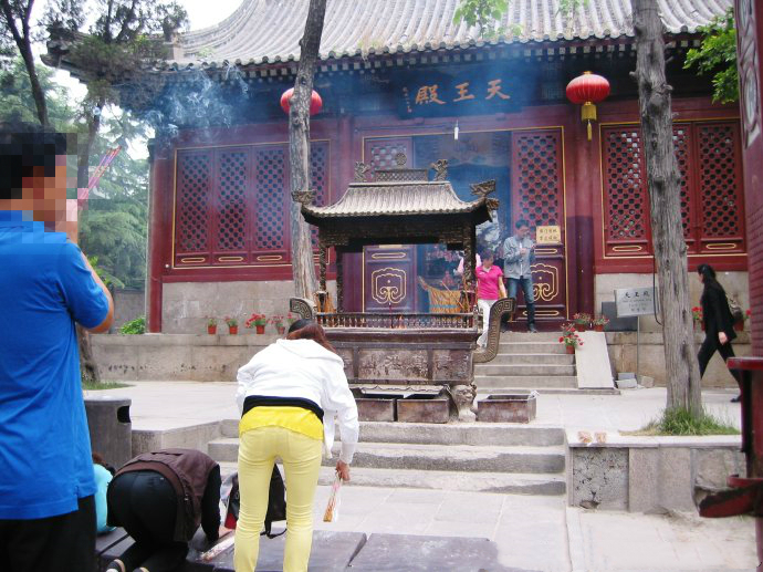 穷算命富烧香说的句句在理,穷人算命富人烧香经典语录