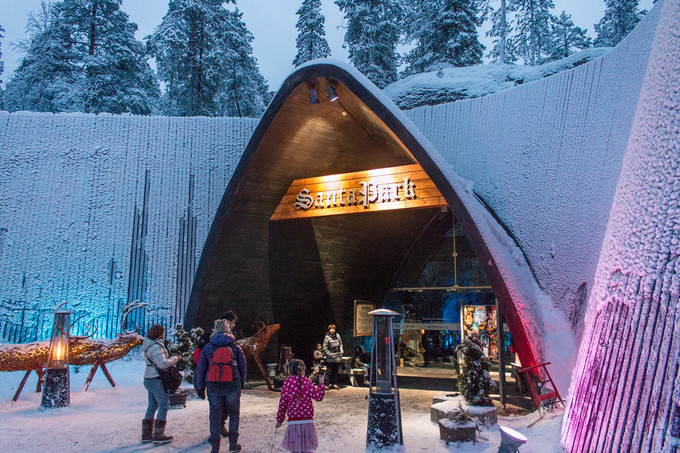 真实的圣诞老人村,世界上真的有圣诞老人吗在中国