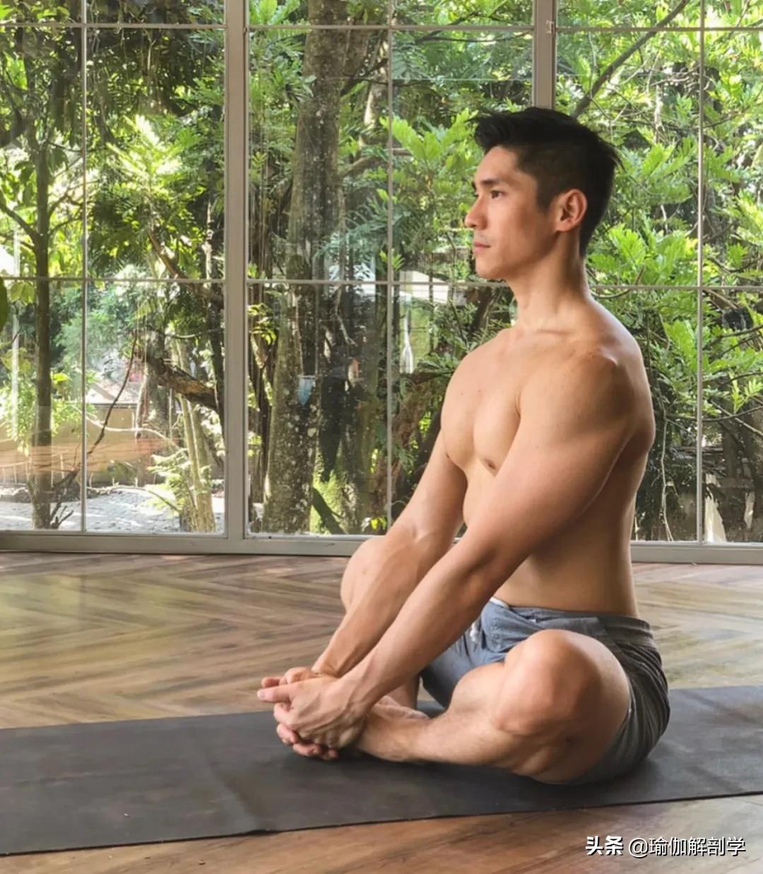 练瑜伽的男人的特点,经常练瑜伽的男人会有什么好处
