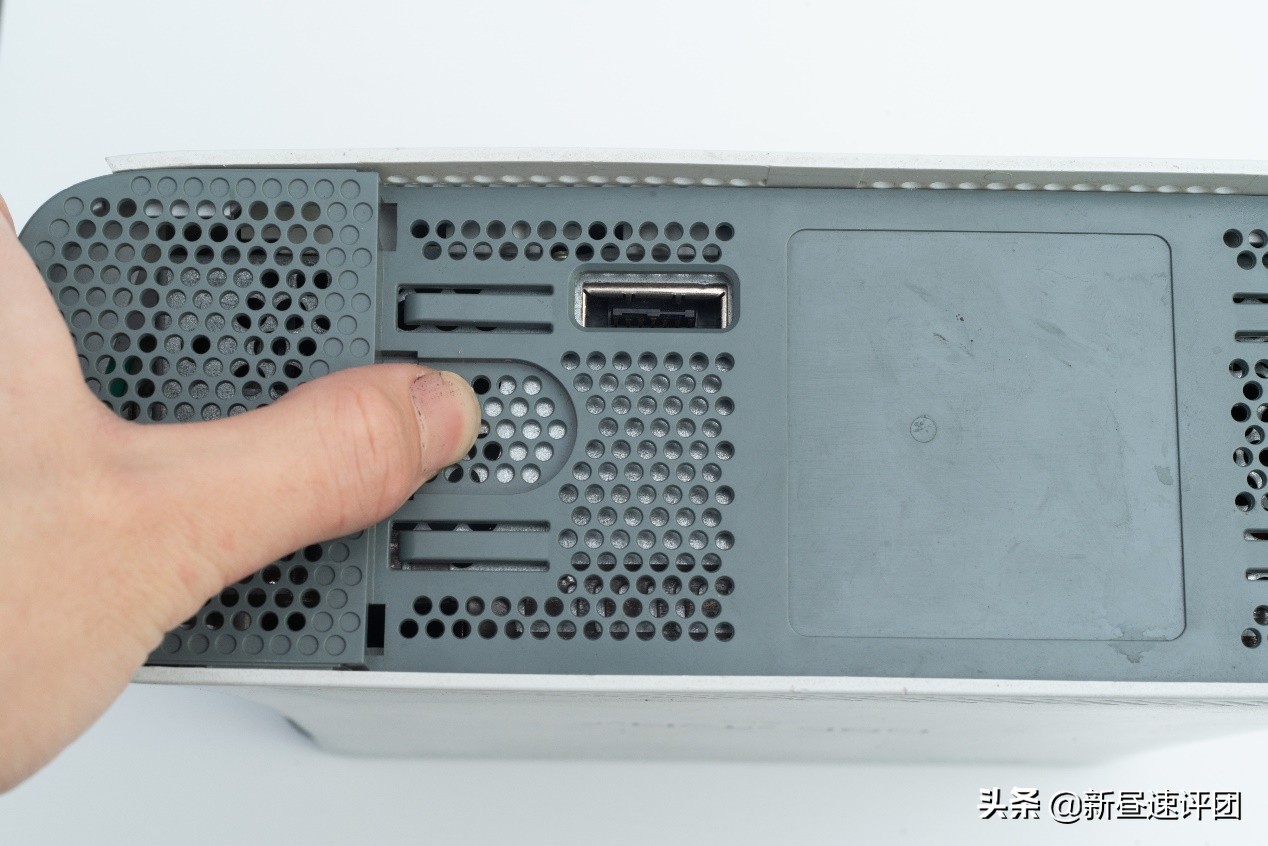 xbox360修复,xbox360e拆机维修