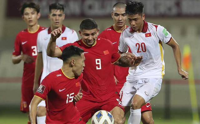 李铁执教之路分析集锦,李铁用自己的方式拯救中国足球