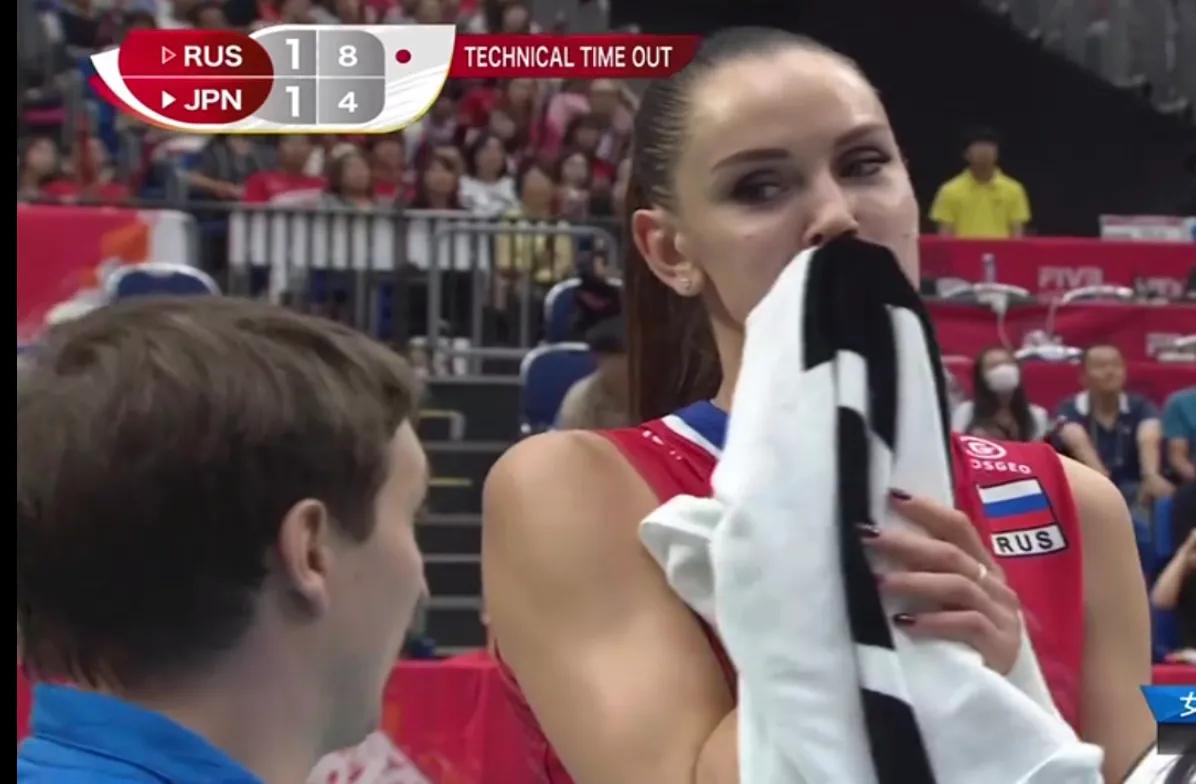 韩国女排双胞胎姐妹跳舞,亚洲姐妹花打韩国女排