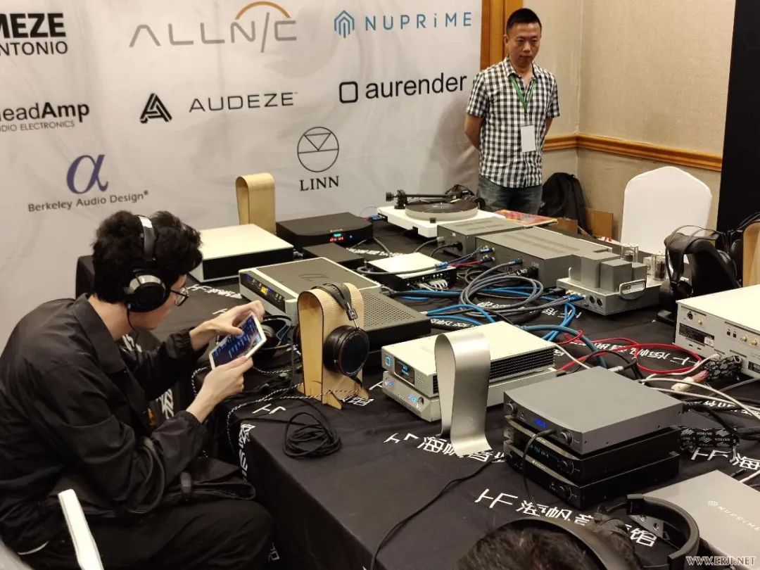 展商如何布展，才能让展位人气显得特别旺？成都国际耳机展大报道