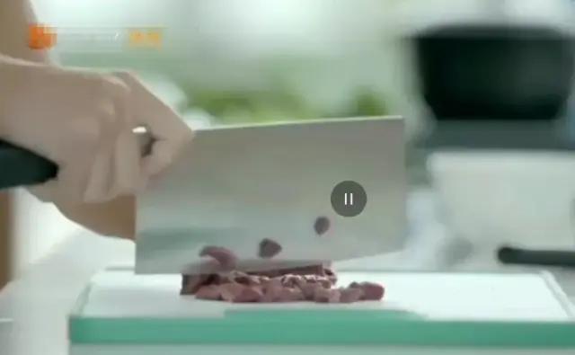 鞠婧祎现实中是真的白吗,鞠婧祎现实真的那么白吗