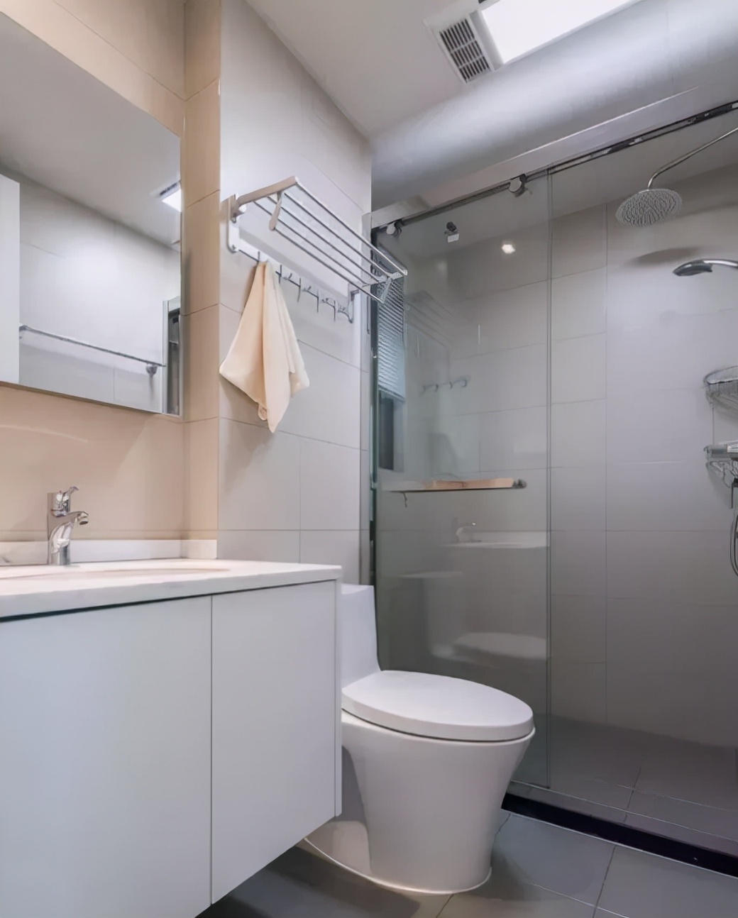 卫生间灰色墙砖配什么颜色洗手台,2021小卫生间适合什么颜色墙砖