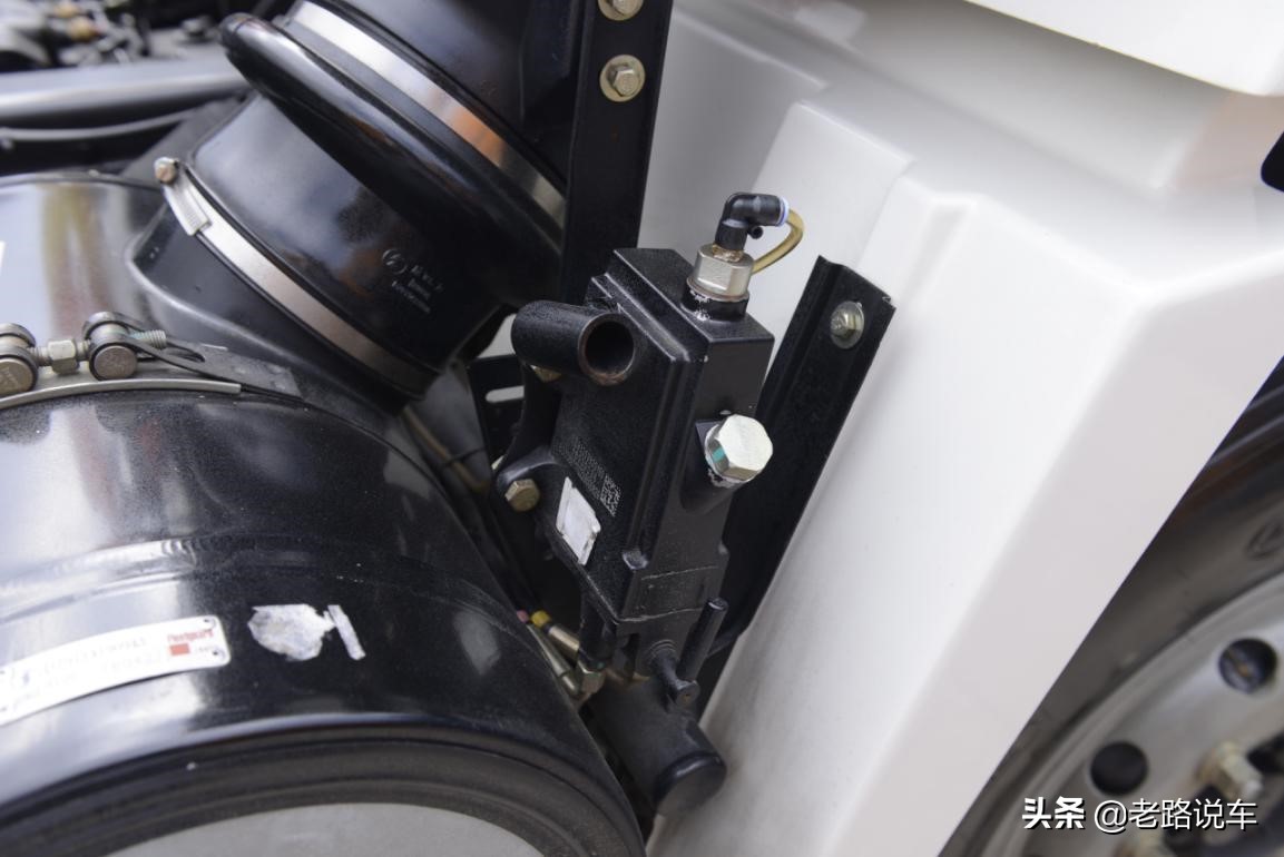 一代经典陕汽奥龙,新款陕汽奥龙