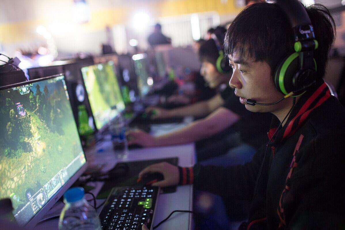 爱打游戏的男生能嫁吗,千万别找一个爱打游戏的男朋友