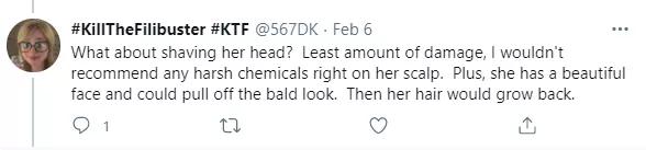 美国女人用强力胶做发胶,美国女子用发胶固定头发结果