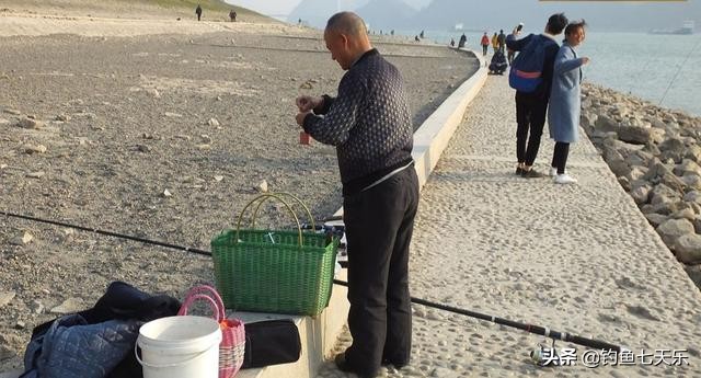 重庆地区野钓白条鱼最佳钓法,四川自然水域钓鱼最新规定