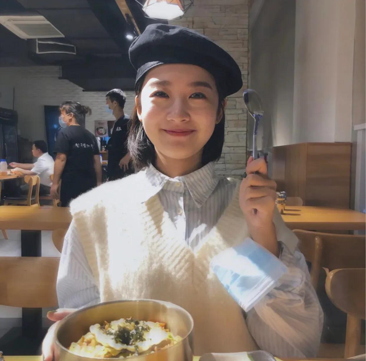 石原里美同款藏青色贝雷帽,石原里美樱桃红贝雷帽穿搭