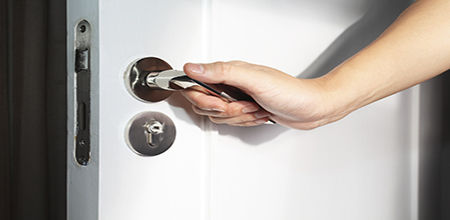 英语学习打卡D16：wind,close,bass等词的2种不同发音及其意思