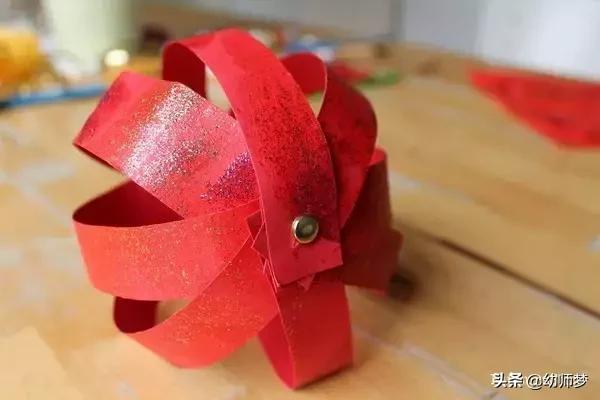 新年红包手工灯笼制作步骤,2022新年挂饰手工灯笼