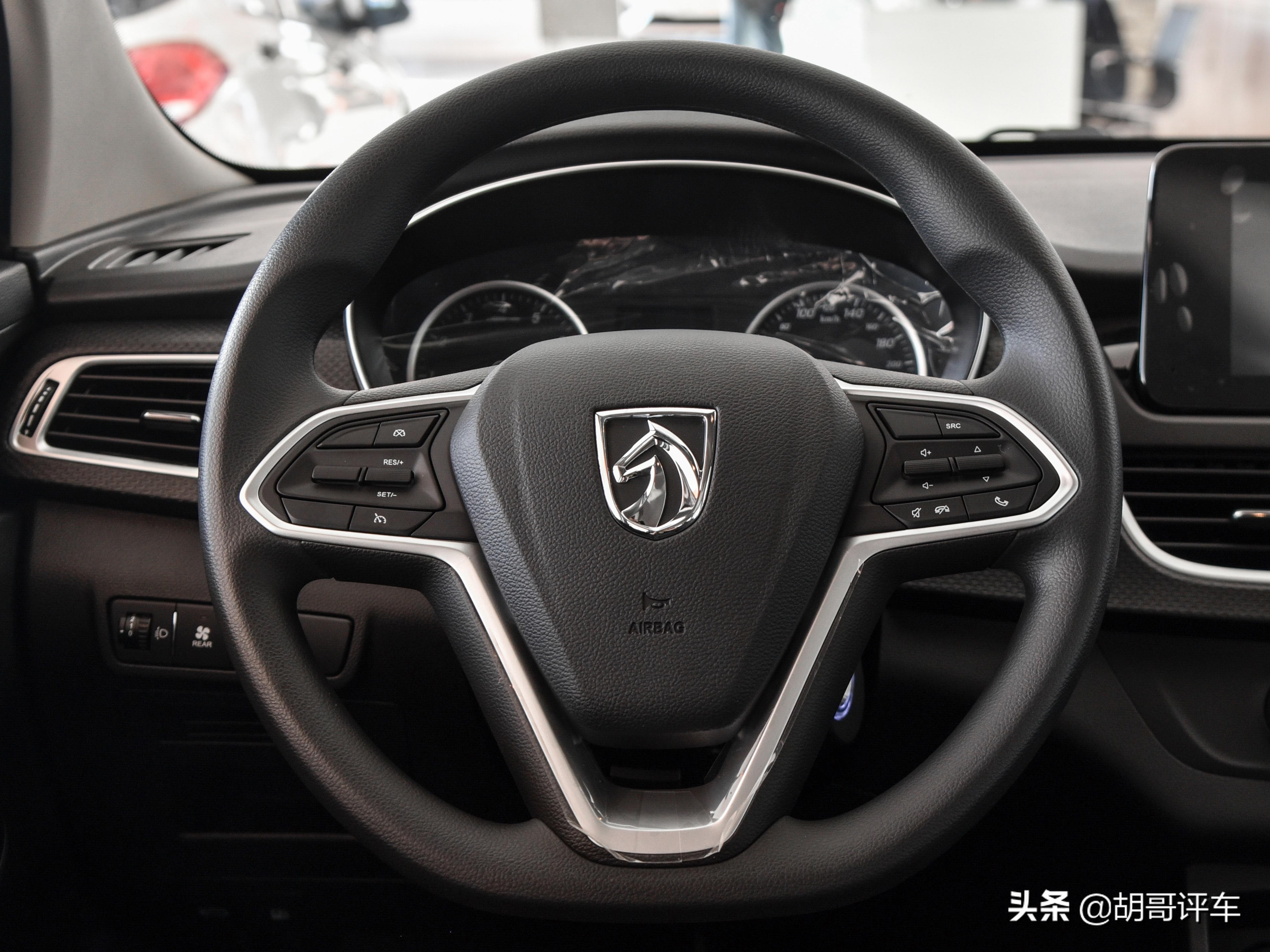 最适合穷人的三款mpv宝骏730,性价比高七座mpv