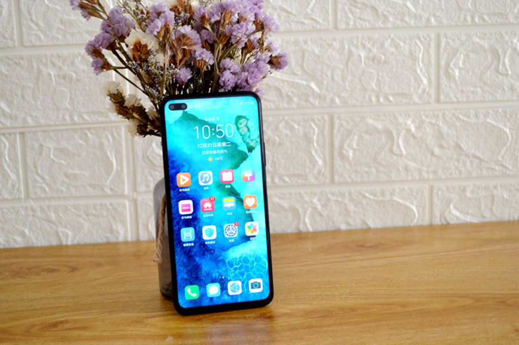 荣耀宣布发布1000元以下的5g手机,5g手机芯片市场上演五强争霸