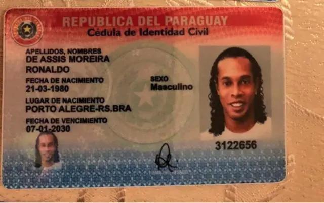 小罗因伪造护照被捕判几年,小罗被抓了视频