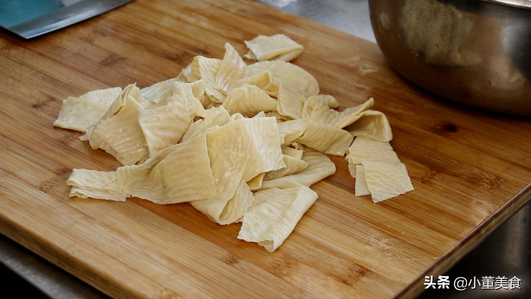 想吃辣条不用买教你在家制作辣条,在家做出美味辣条