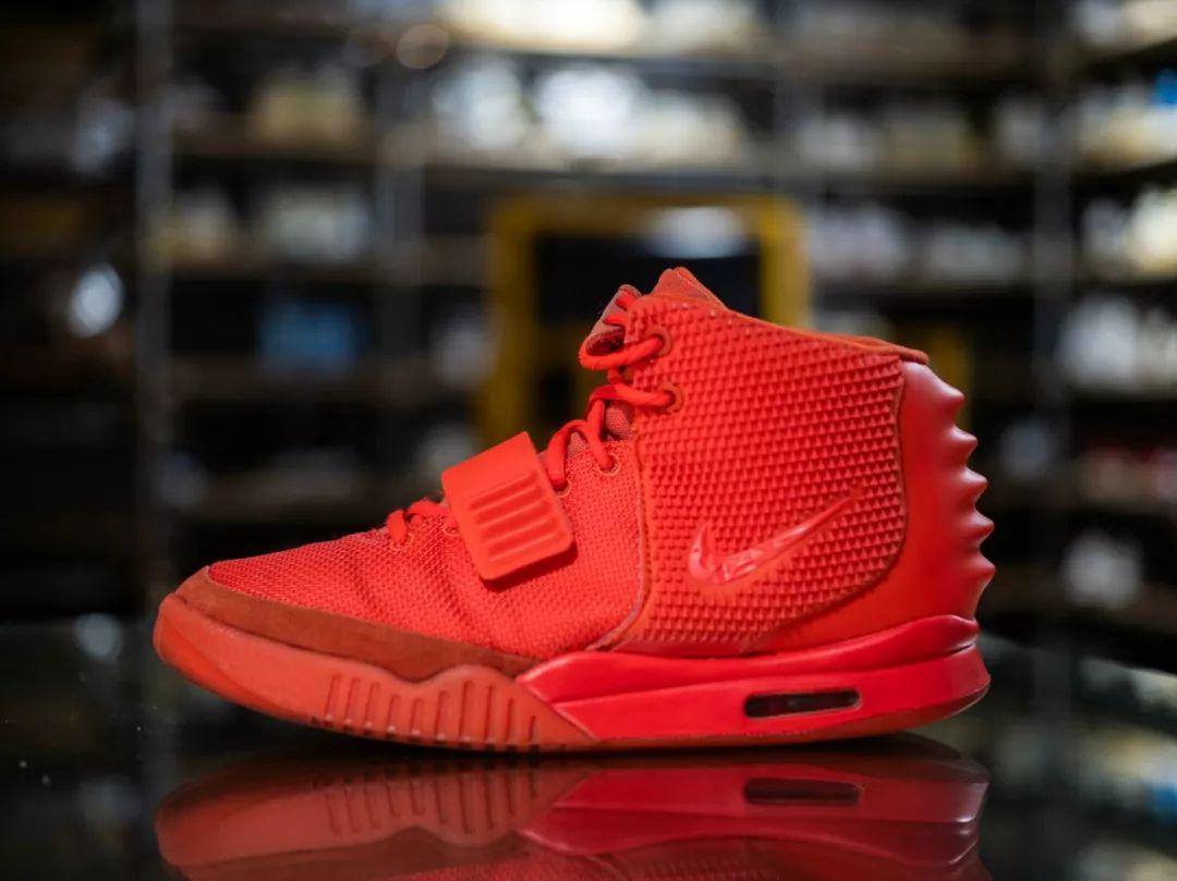 抖音万能修复神器，泡面真的能补鞋吗？专业球鞋修复师这么说