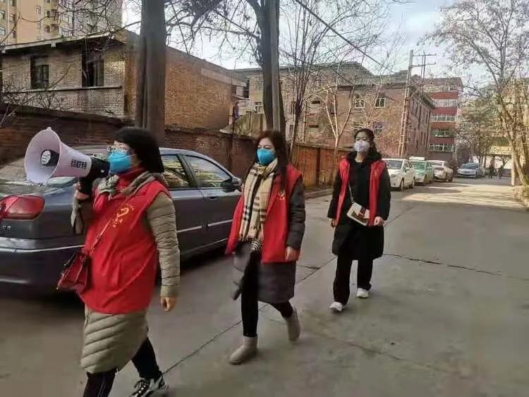 「志愿服务」联防联控显担当，志愿服务展风采