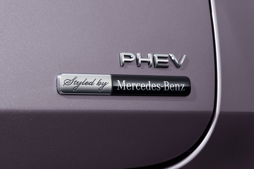 奔驰腾势保养灯,比亚迪腾势改用高压油箱了吗