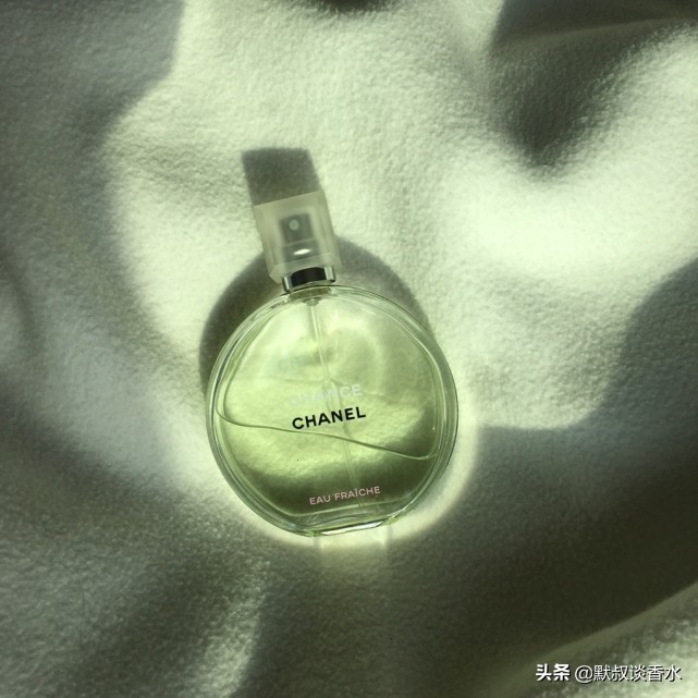 香奈儿香水哪一款适合上班族,香奈儿最适合上班的香水