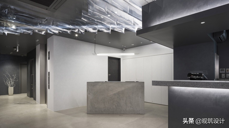 BnAAlterMuseum美术馆酒店，京都，艺术房间与垂直画廊