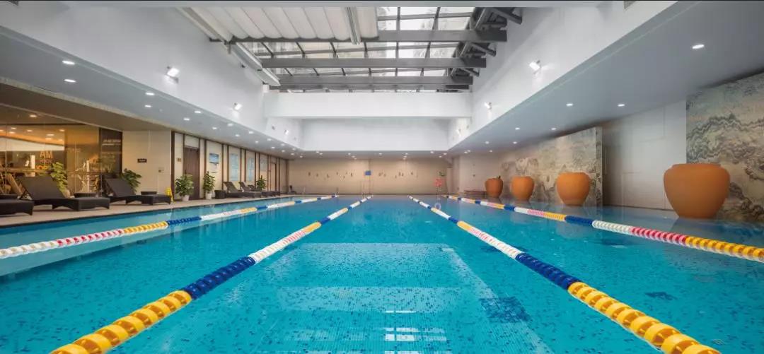 这可能是一个放错了位置的豪宅，见过这个项目的人这么说