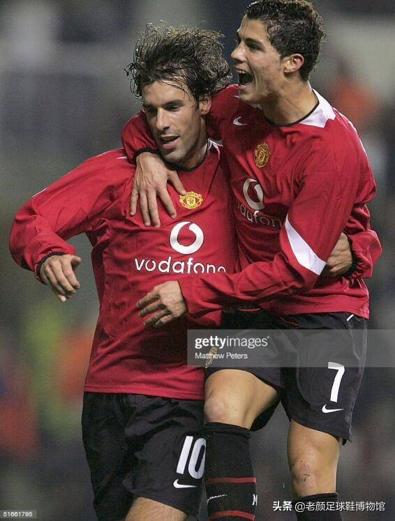 弗格森施压裁判,弗格森公开给穆里尼奥施压