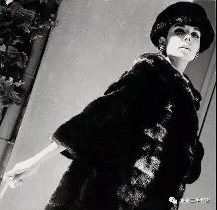 fendi皮草1995,fendi经典多色牛皮