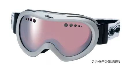 滑雪镜哪种品牌好,什么牌子的滑雪镜好用又实惠