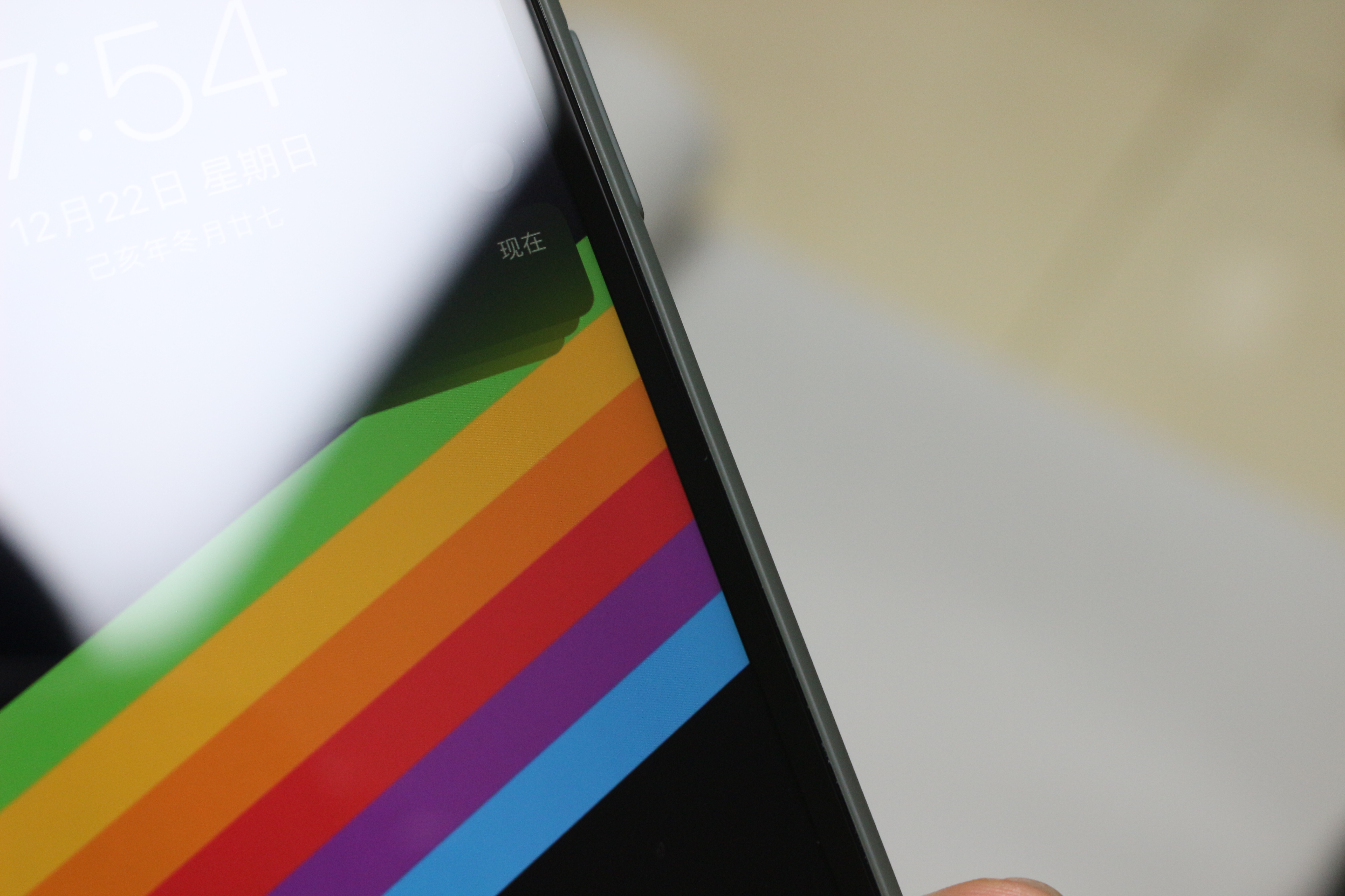 iphone11有没有真正的全屏钢化膜,买iphone11不送什么配件