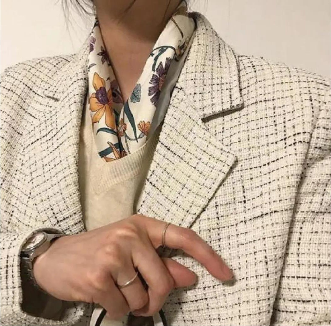 一学就会的丝巾五种系法,大长款丝巾的花样系法大全