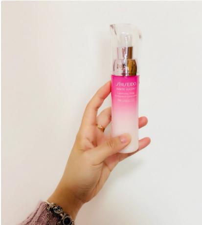 资生堂怡丽丝尔黑金测评,资生堂和怡丽丝尔哪个好看