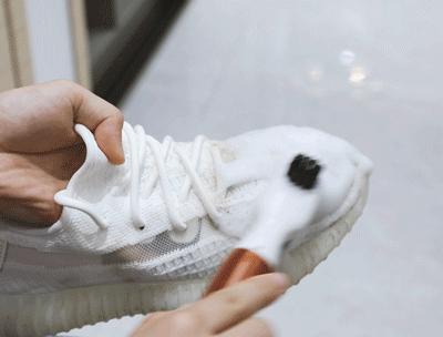 下雨天鞋子脏了怎么清洗小妙招,鞋子又脏又霉怎么洗