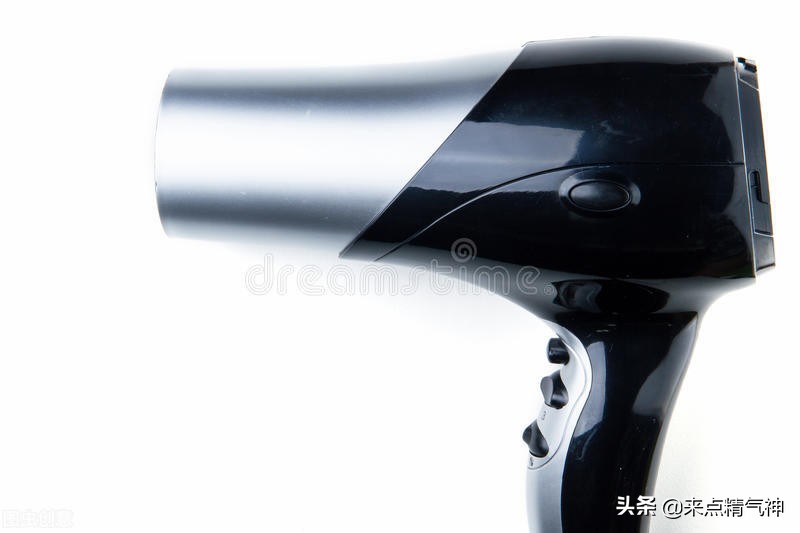 长期在温度低的空调房里肩膀酸疼,长期待在空调房感觉体寒怎么办