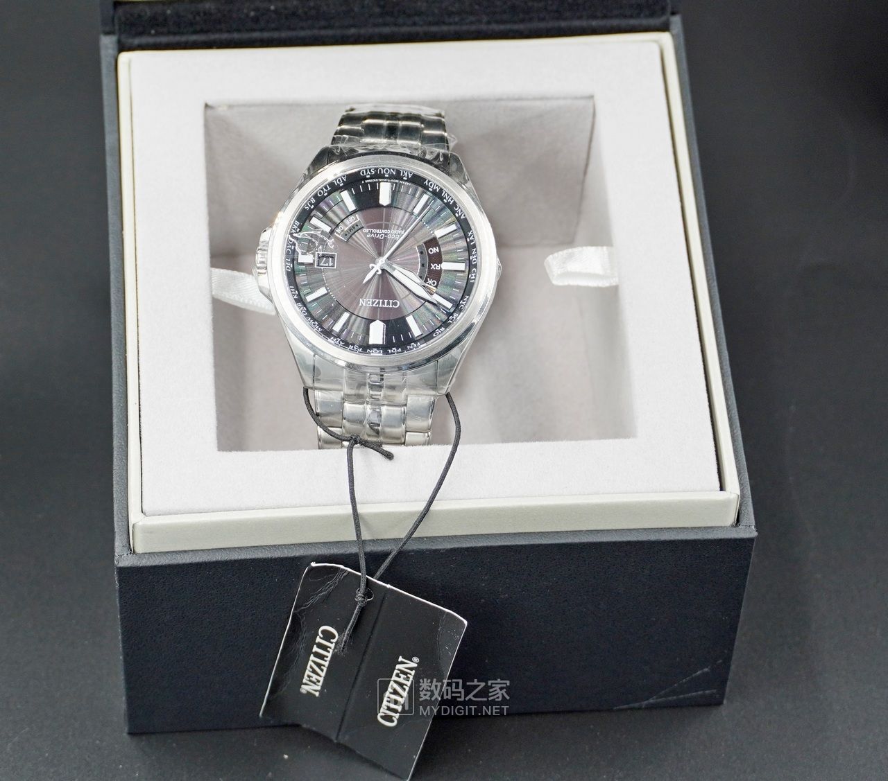 光动能手表卡西欧好还是西铁城好,卡西欧和西铁城光动能手表哪个好