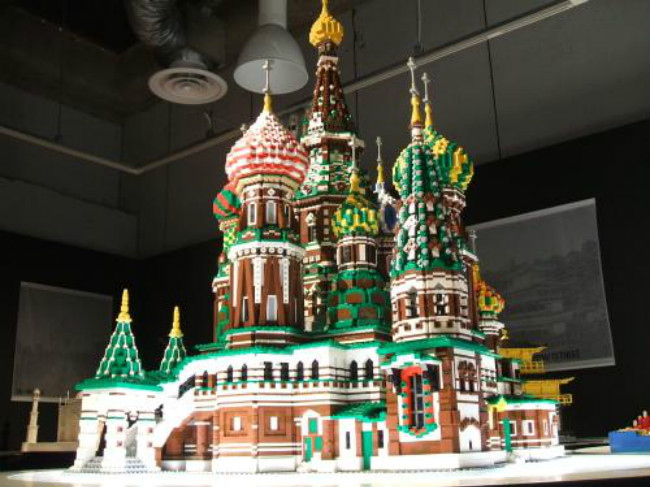 孩子学乐高机器人和vex哪个好,孩子学习乐高机器人还是编程