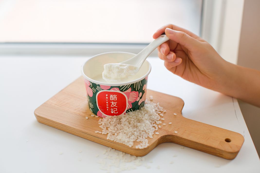 小编探店巴黎贝甜,小编探美食