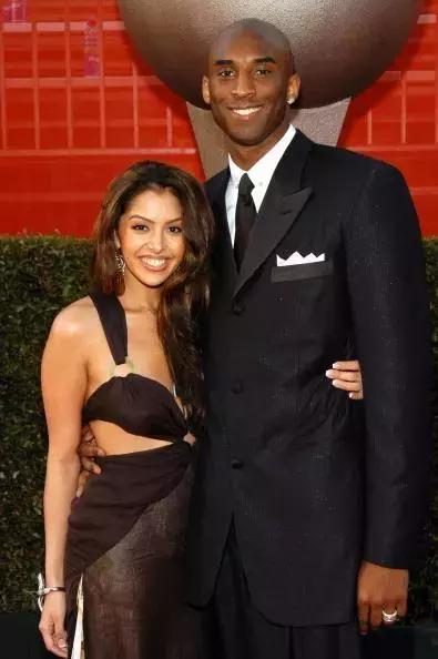 西服保养知识大全图解,如何保养一套西服