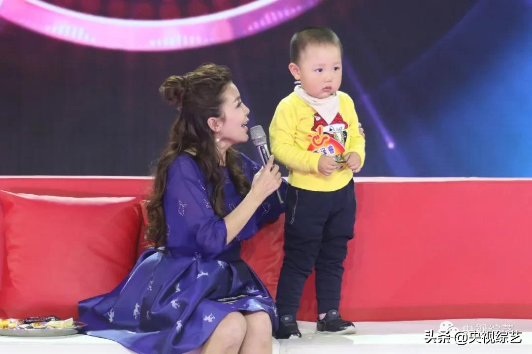 萌娃广场舞视频大全高清,萌娃跳广场舞惊呆全场评委评论