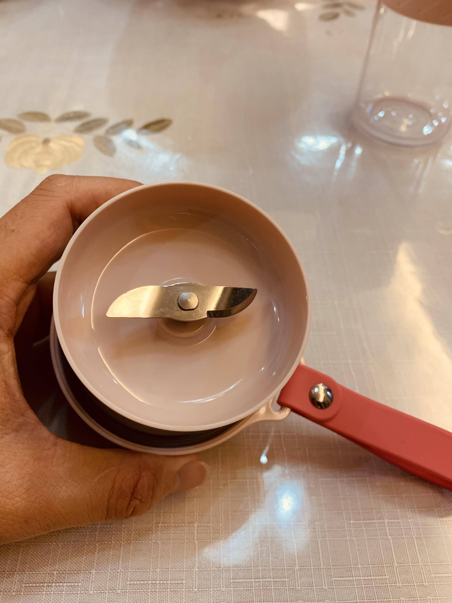 美美的夏日，美美的果汁，美美的你——库比便携果汁杯简评