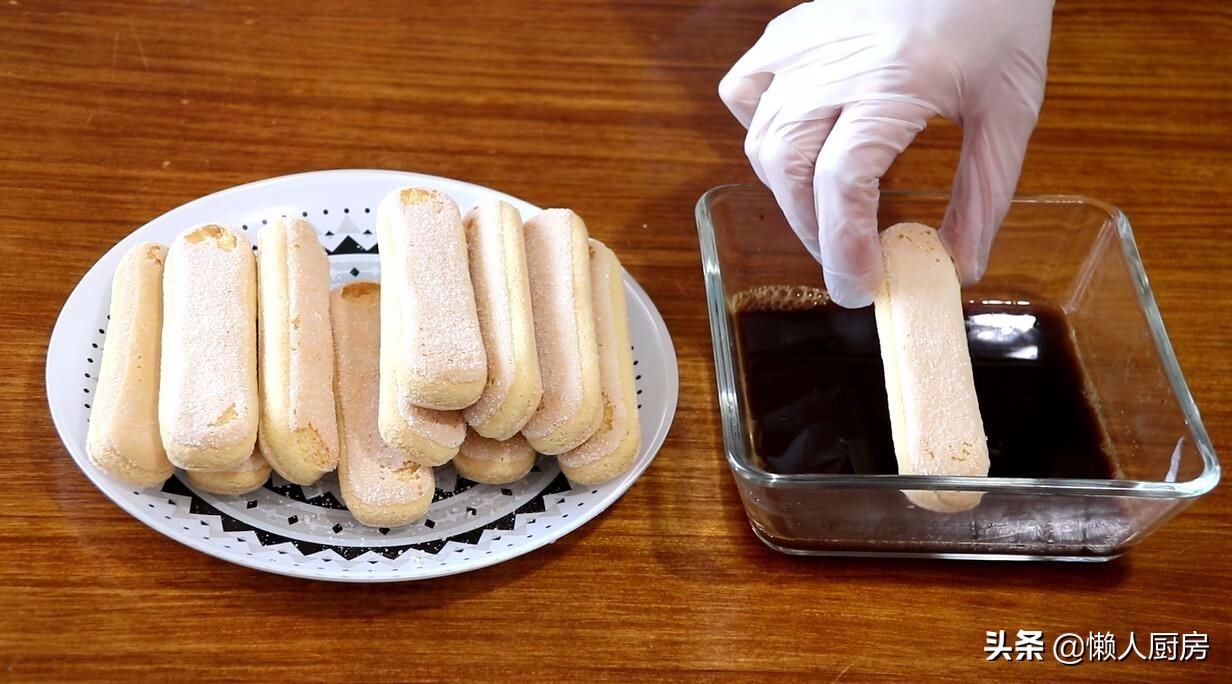 在家如何做提拉米苏蛋糕,无面粉提拉米苏蛋糕制作