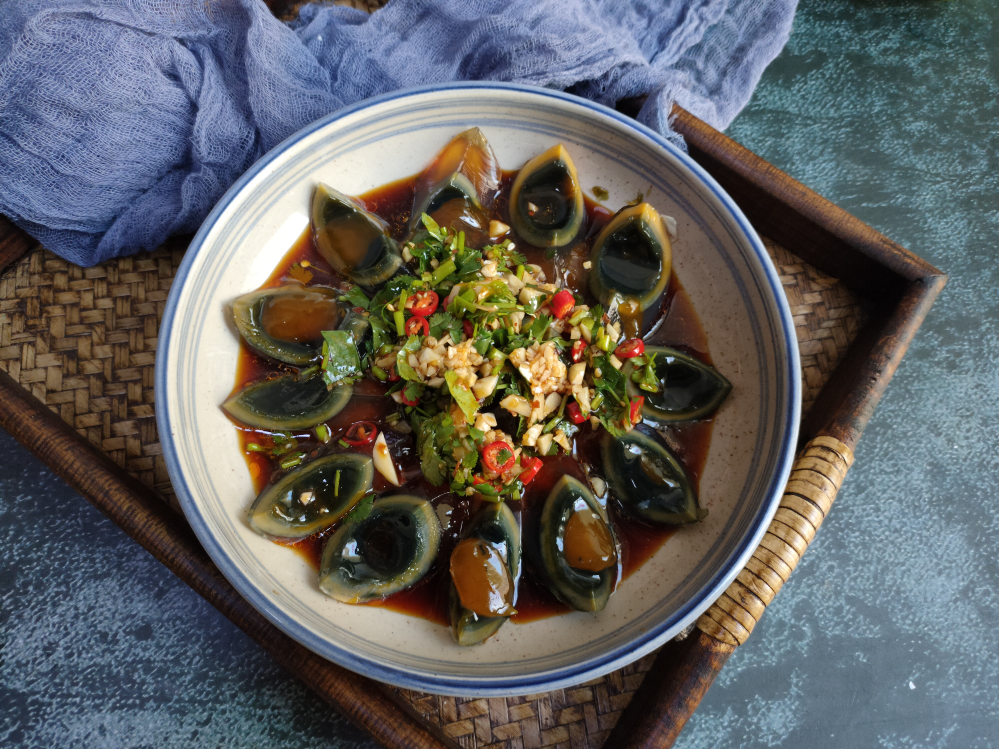 皮蛋制作方法及配方凉拌皮蛋,怎样做凉拌皮蛋让皮蛋硬一点