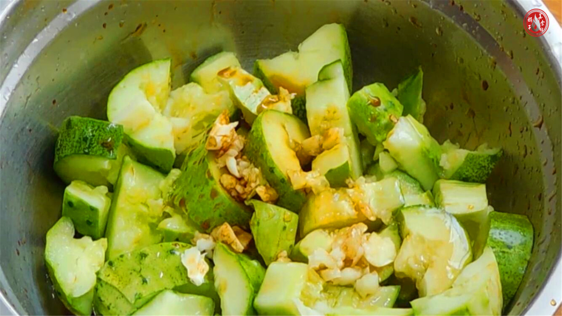 夏天凉拌菜需要用到哪些调料,夏天凉拌菜调料汁的做法