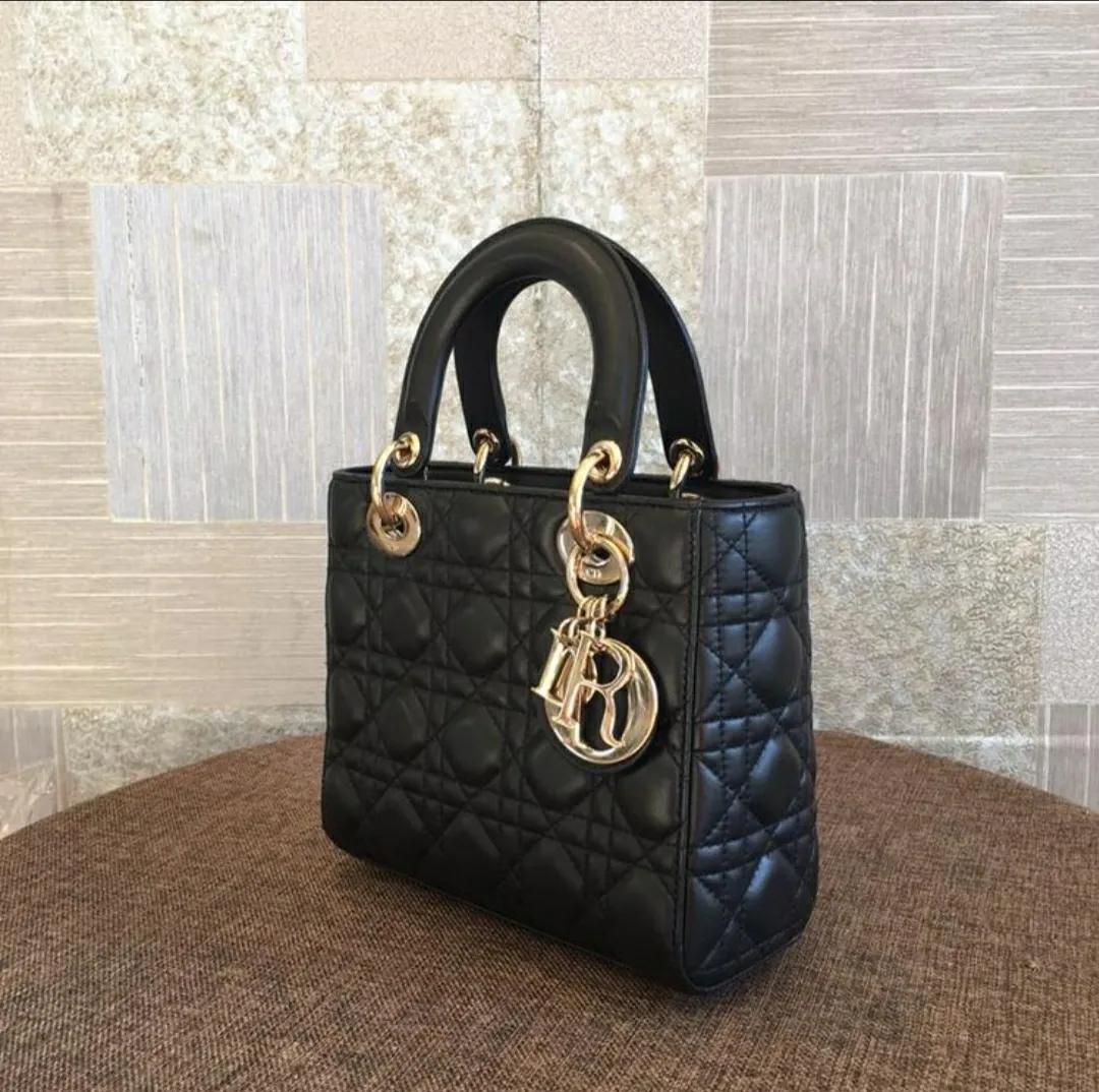 迪奥戴妃女包,迪奥戴妃回收价格表