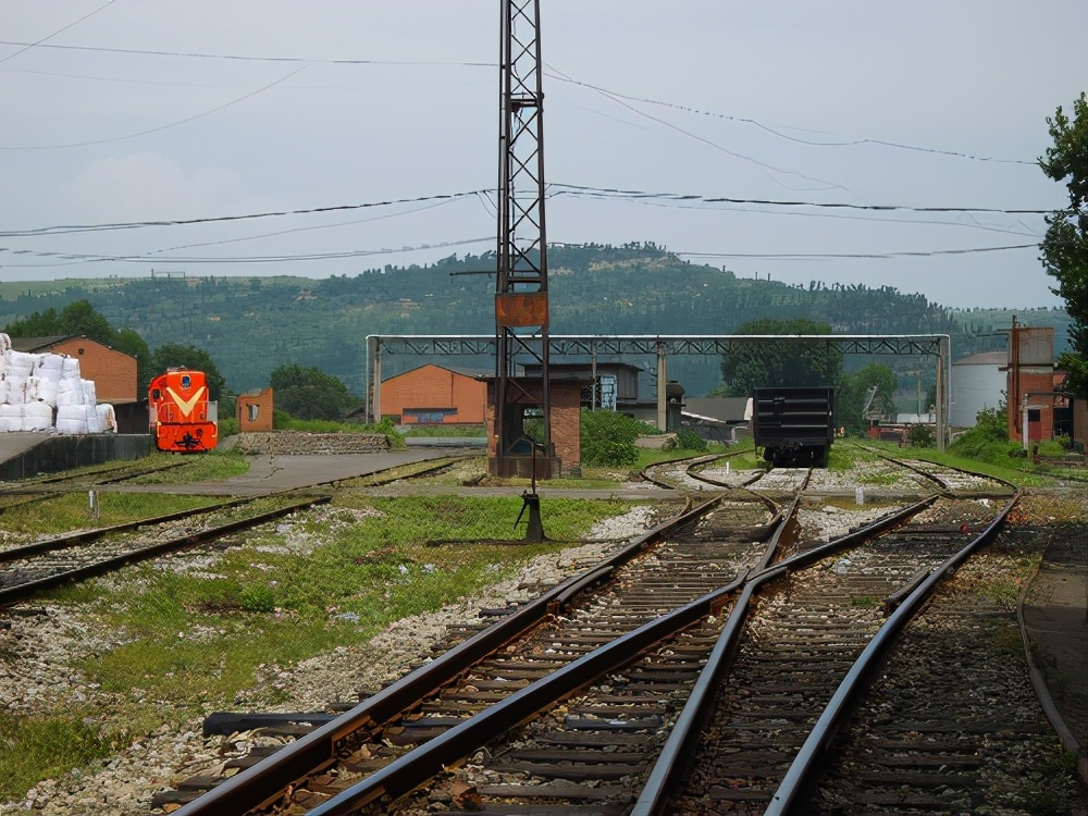 运转昭化站，探秘821厂铁路专线
