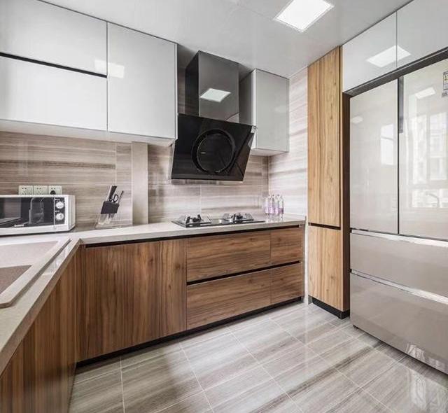 什么样的橱柜好看又实用又实惠,什么样的橱柜最好用好看