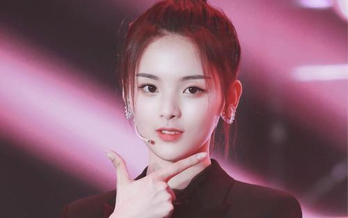 又一个人设崩塌的女明星,又一位明星人设翻车