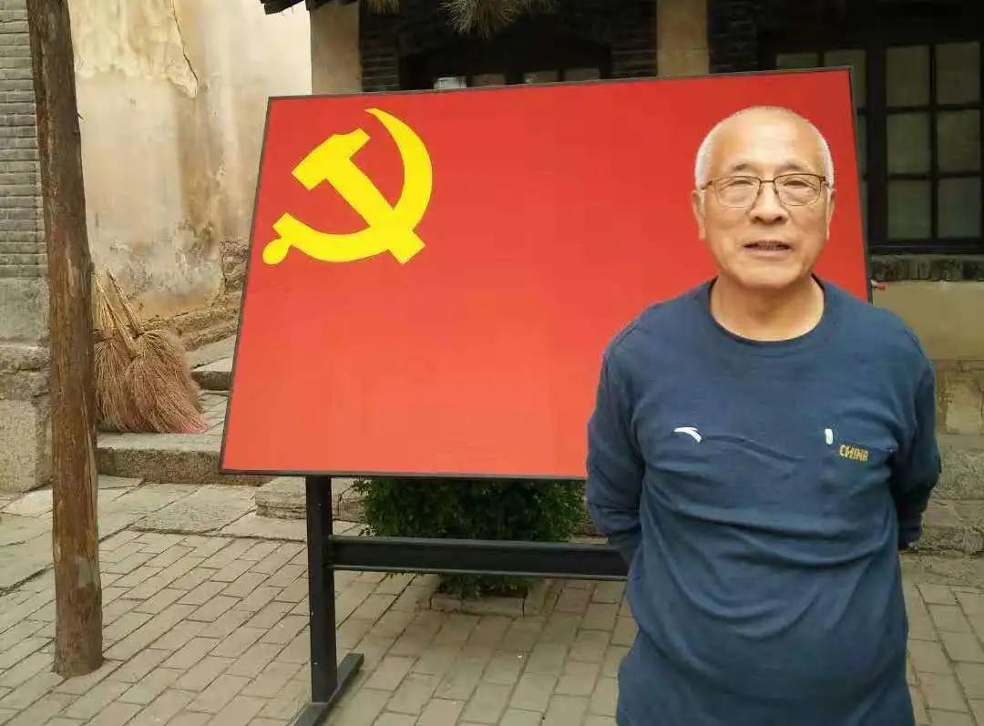 他是峰峰体育界的传奇，他的学生桃李满天下