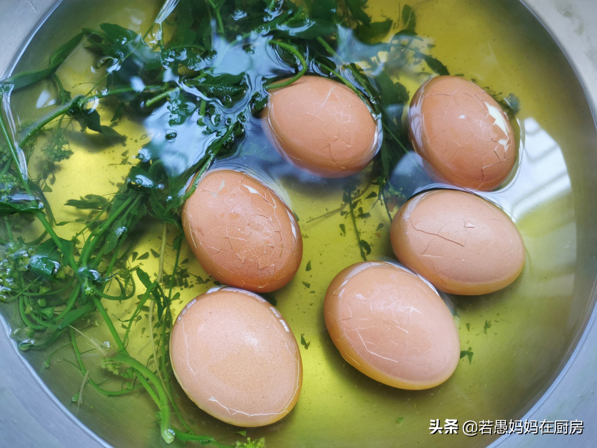 煮鸡蛋不要溏心的煮多久,煮鸡蛋不要蛋清只要蛋黄